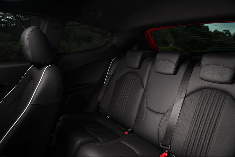 Интерьер Alfa Romeo MiTo Quadrifoglio Verde (955) 2014 года  (AU) (фото 10 из 19)